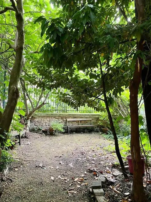Central 1Br Near Montmartre Paris Apartment